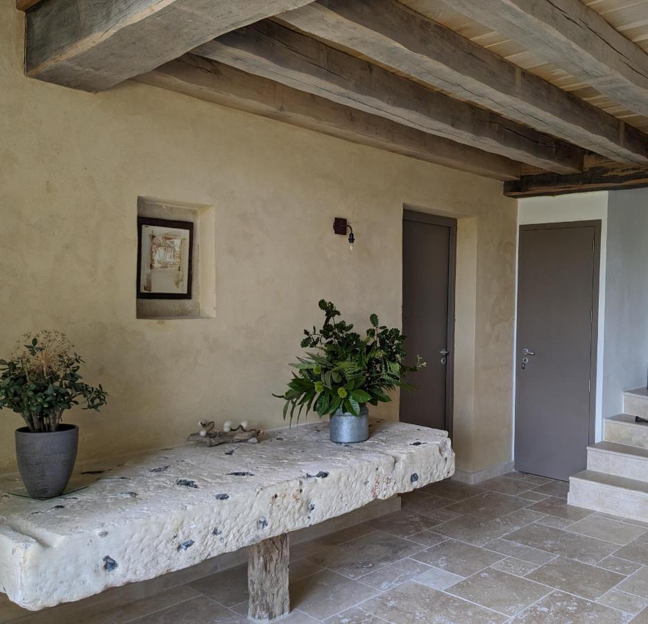 La Grange Symphorine, Chambre D'Hotes De Charme Situee Entre La Vallee De La Dordogne Et La Vallee De La Vezere Meyrals Exteriör bild